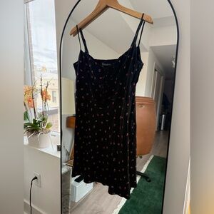 Realisation Par Inez Dress in Strawberry Size Medium